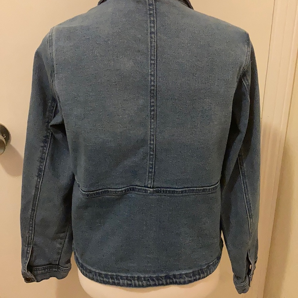 Jacket - Picture 3 of 3